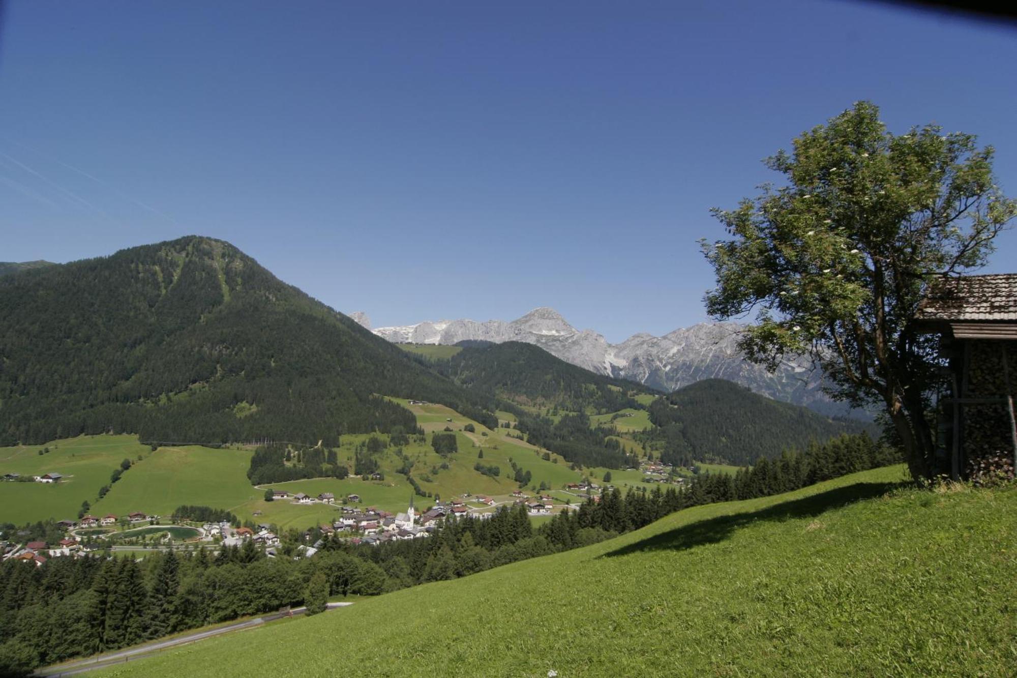 Gästehaus Eder Sankt Martin am Tennengebirge Exterior foto